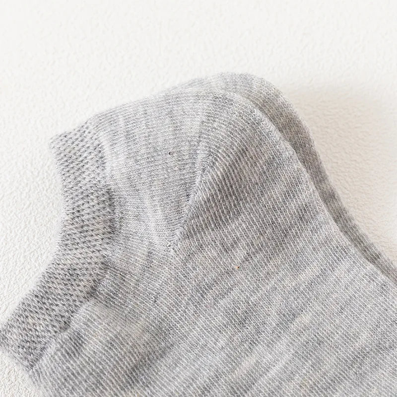 5 and 10 Pairs Women's Colored Cotton Ankle Socks Breathable Mesh Sports Boat Socks